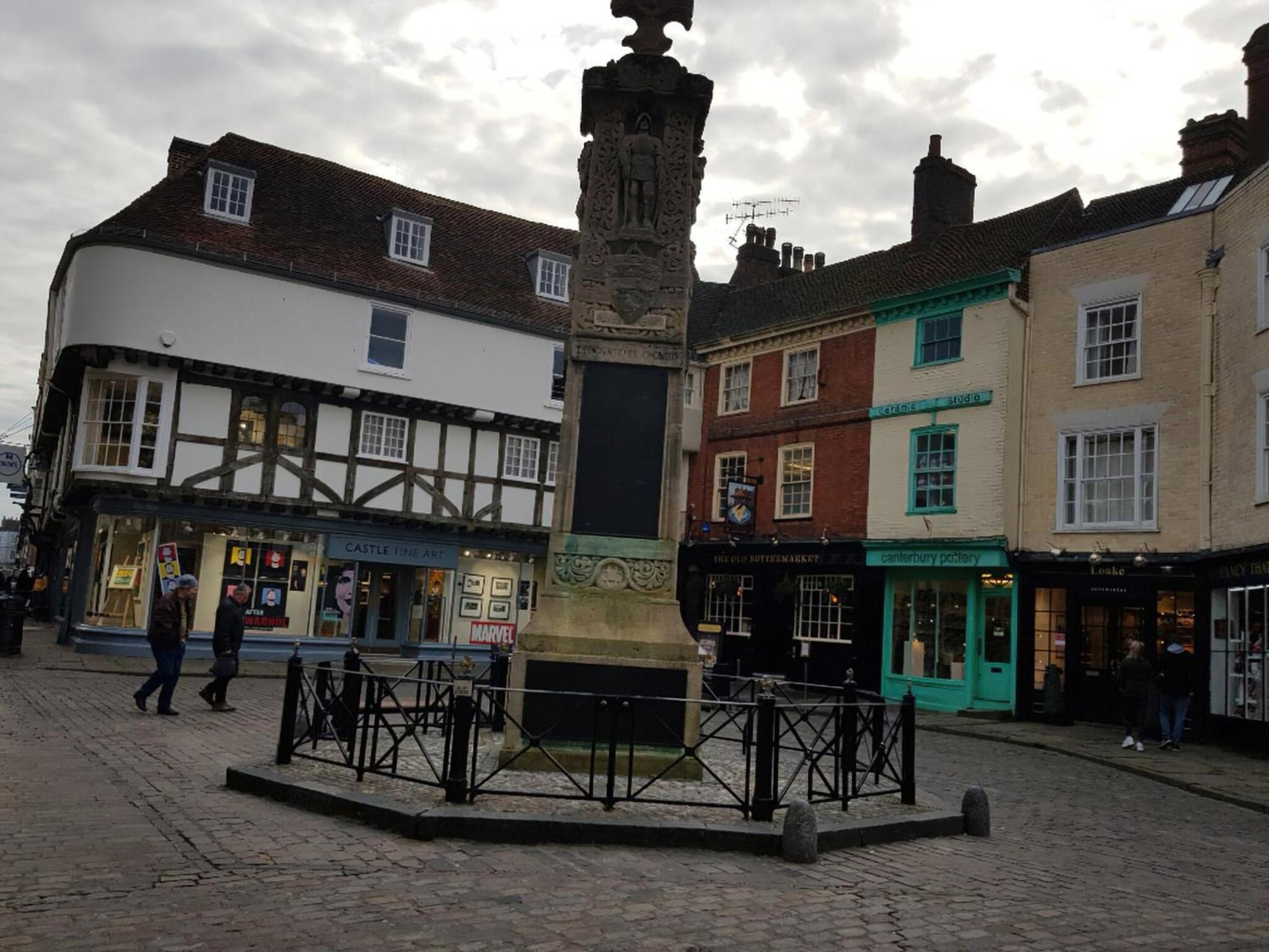 Hawkes Lane Villa Canterbury Bagian luar foto